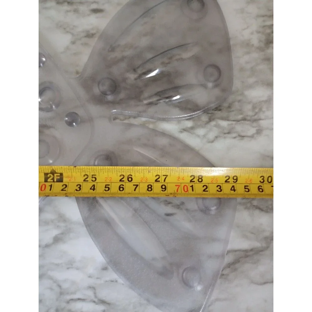 NWT Clear Fish Shaped Bath Tub Mat Size 14.5 x 30 Inch